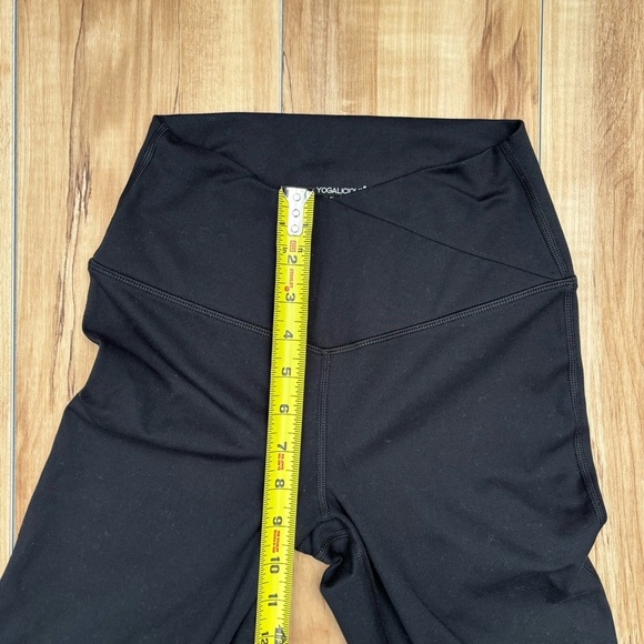 Yogalicious Black Flare High Crossover Elastic Free Waist Pants Size Small - Picture 3 of 7